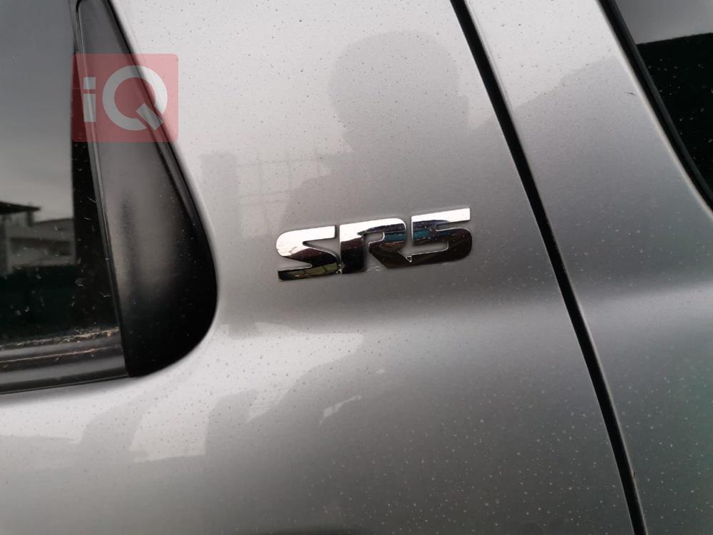 تويوتا سيكويا